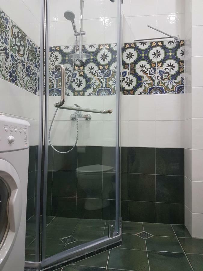 Apartment Lotos Batumi 72 Eksteriør billede