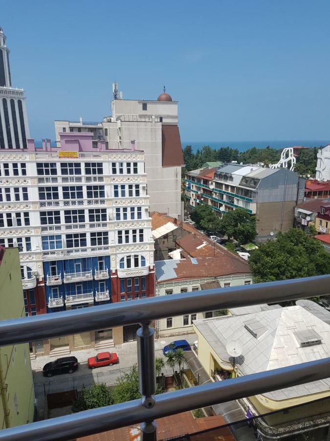 Apartment Lotos Batumi 72 Eksteriør billede