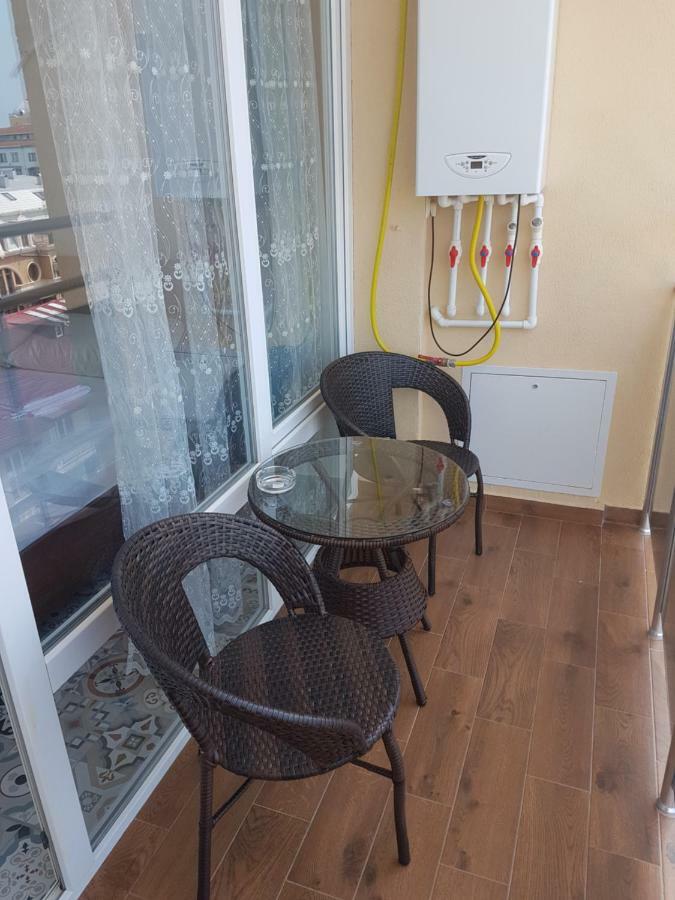 Apartment Lotos Batumi 72 Eksteriør billede